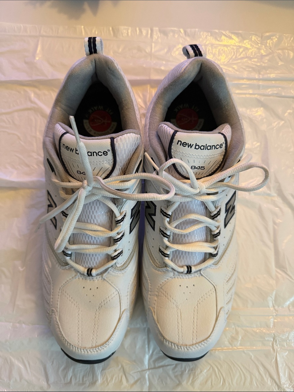 New Balance Men's White Athletic Walking Sneakers, SIZE13B(NARROW), NO BOX